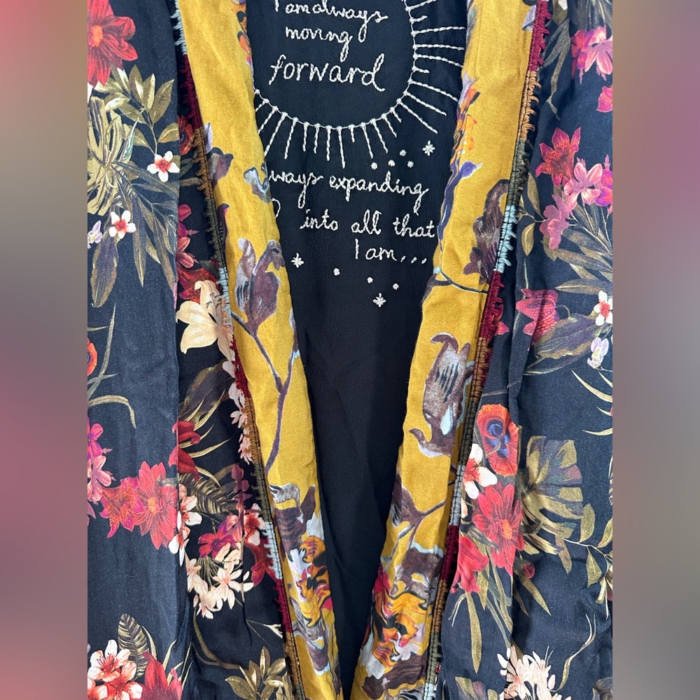 Johnny Was Floral Kimono - Picture 6 of 7